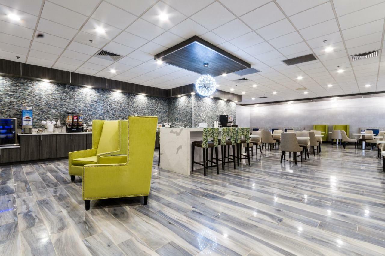 Best Western Plus Executive Residency Denver-Central Park Hotel Exterior photo