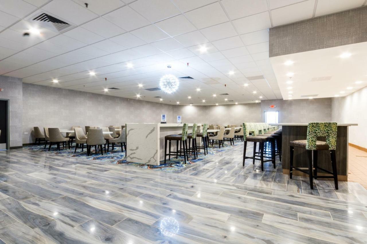 Best Western Plus Executive Residency Denver-Central Park Hotel Exterior photo