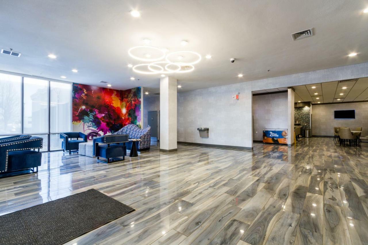 Best Western Plus Executive Residency Denver-Central Park Hotel Exterior photo