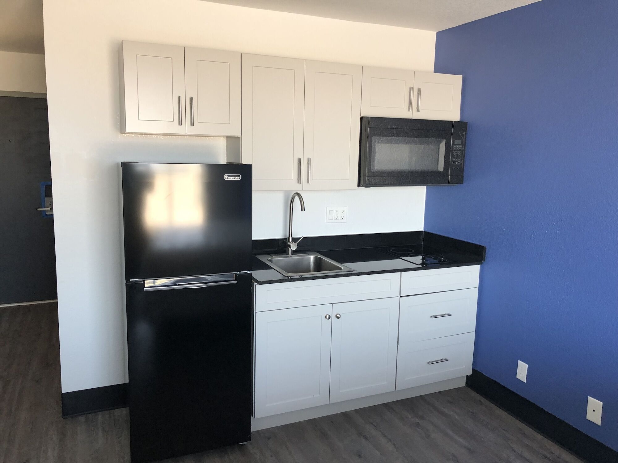 Best Western Plus Executive Residency Denver-Central Park Hotel Room photo